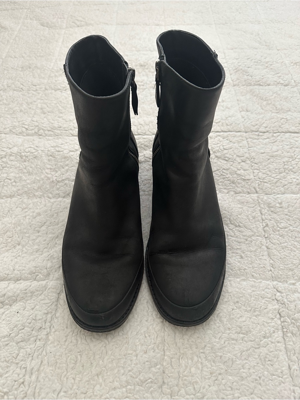 Sperry Black Leather Zip Ankle Boots